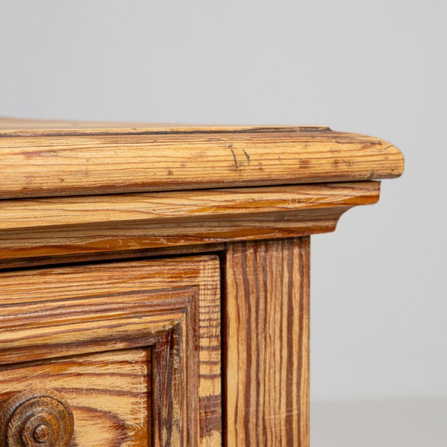 French Provincial 1900-1909 France Golden Oak Carved Oak Bedside Cabinet For Sale - Image 3 of 10