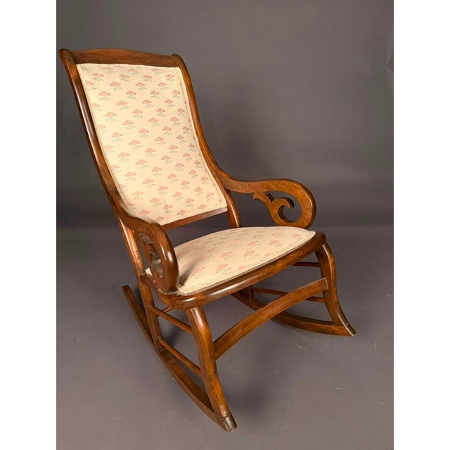 Victorian American Victorian Lincoln Rocking Chair in Walnut-Stained Birch With Goose-Neck Arms, Circa 1890 For Sale - Image 3 of 18