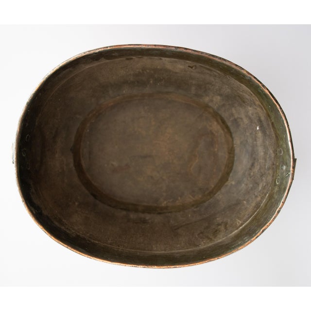 Copper 18th Century French Copper Oval Wine Cooler Champagne Bucket Jardiniere Centerpiece For Sale - Image 8 of 9