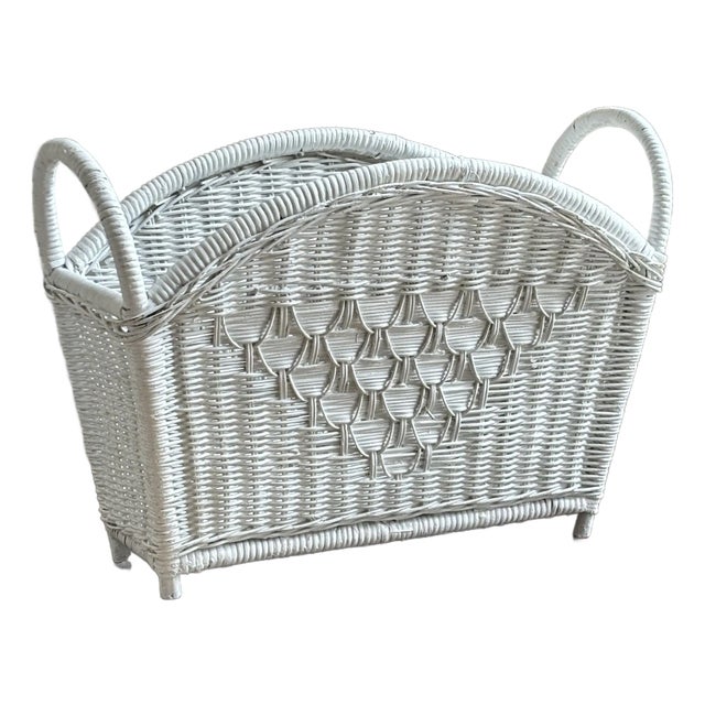 Mid-20th Century White Wicker Magazine / Book Holder For Sale