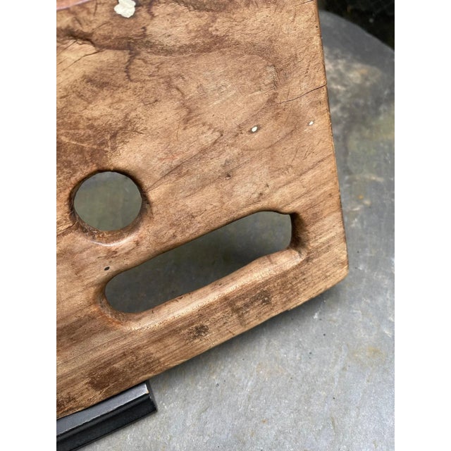 Antique Wooden Artist Palette Sourced in France, 19th Century For Sale - Image 4 of 8