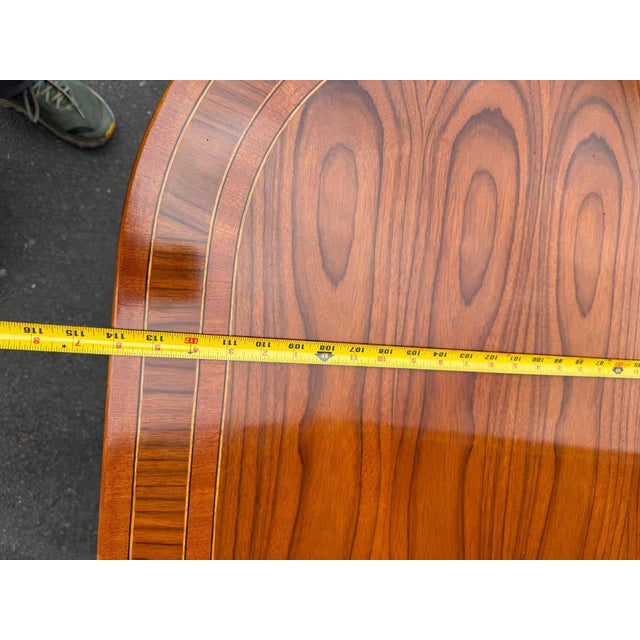 Brown Vintage George III Style Cross-Banded Top Double Pedestal Inlaid Dining Table With Leaves For Sale - Image 8 of 17