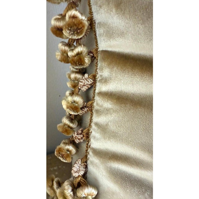 Melissa Levinson Pair of Custom Velvet Appliqué Pillows by Melissa Levinsonv For Sale - Image 4 of 10