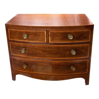 Vintage Mid Century Henredon Bow-Front Chest For Sale