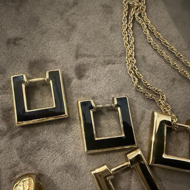 Christian Dior 1980s Costume Jewelry Interchangeable Earrings and Necklace by Christian Dior 1 For Sale - Image 4 of 18
