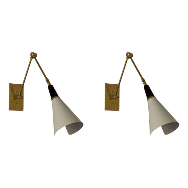 White Wall Lamps in the style of Stilnovo, Set of 2 For Sale