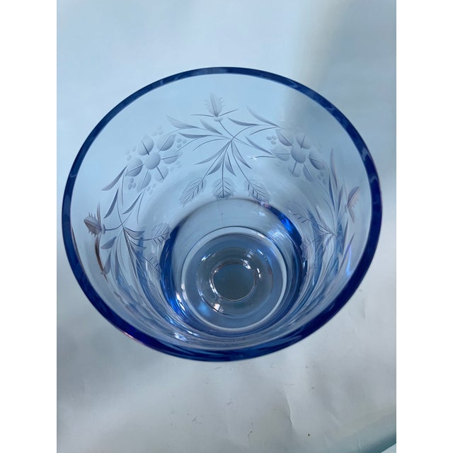 1930's American Engraved Cut Glass Cornflower Blue Pedestal Floral Vase For Sale - Image 4 of 11
