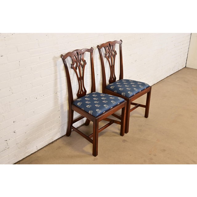 Baker Furniture Company Baker Furniture Style Georgian Carved Mahogany Side Chairs or Dining Chairs, Pair For Sale - Image 4 of 12