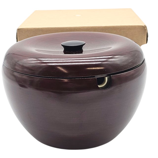 Japanese Urushi Lacquered Rice Bowl With Lid and Box – Maroon Finish For Sale In San Francisco - Image 6 of 10