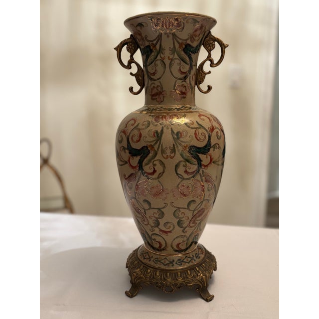 Traditional Late 20th Century Chinoiserie Decorative Vase For Sale - Image 3 of 9