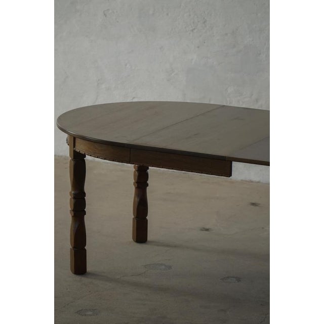 Mid-Century Danish Modern Round Extendable Dining Table in Oak by Henning Kjærnulf, 1960s For Sale - Image 13 of 18