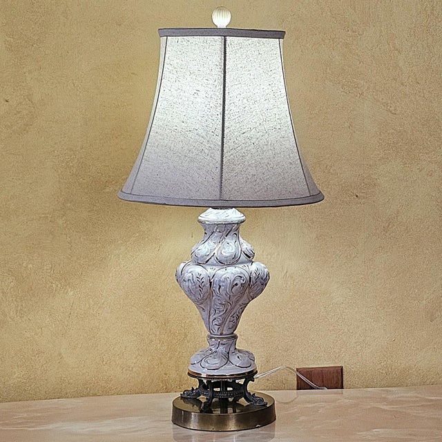 Vintage Italian Capodimonte Style Porcelain Table Lamp With Scrollwork & Bronze-Tone Base For Sale In Washington DC - Image 6 of 18