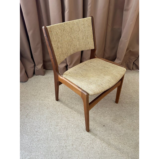 Erik Buch 1960s Mid-Century Modern Danish Modern Side Chair For Sale - Image 4 of 6