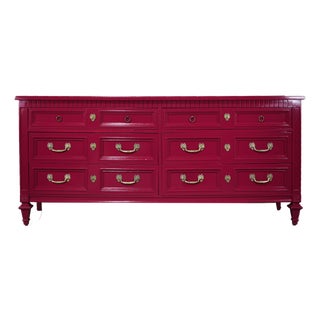 1960s Transitional 6 Drawer Dresser or Credenza by Thomasville - Newly Painted For Sale
