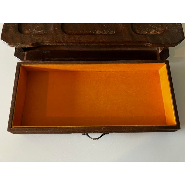 20th C. Mid-Century Modern Wooden Valet Jewelry Box With Woven Cane Top & Drawer For Sale - Image 14 of 18