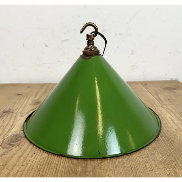 British Industrial Green Enamel Factory Pendant Lamp, 1950s For Sale - Image 11 of 17