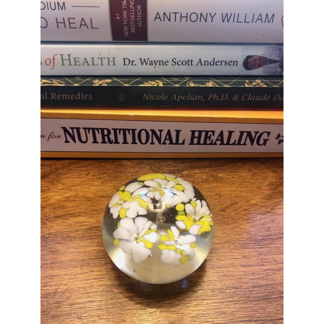 Mid-Century Modern 1970s Yellow and White Floral Paperweight For Sale - Image 3 of 6