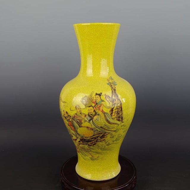 Early 20th Century Chinese Ceramic Qing Dynasty Qianlong Marked Yellow Ground Crackle Glaze Porcelain Vase Hand Painted Eight Immortals Pattern For Sale - Image 5 of 6