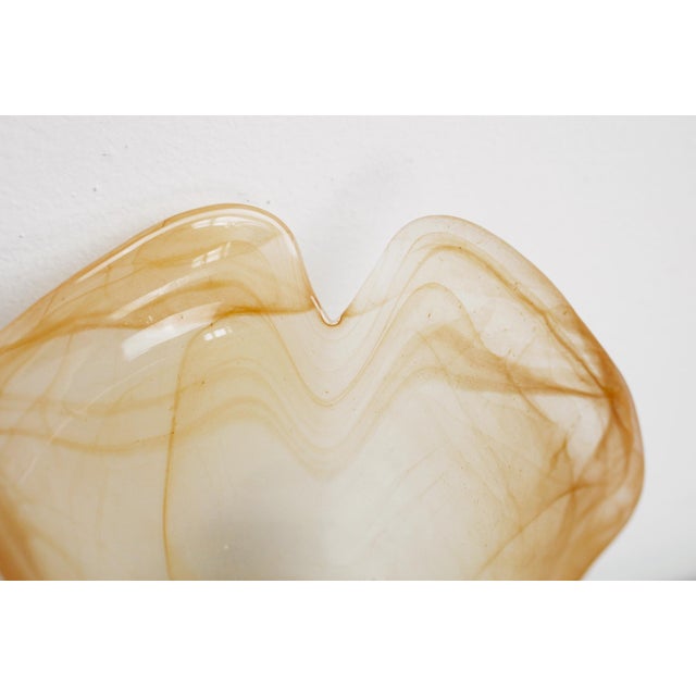 French Tulip and Fish Wall Sconce in Chrome and Peach Marbled Glass, 1940s For Sale - Image 10 of 11