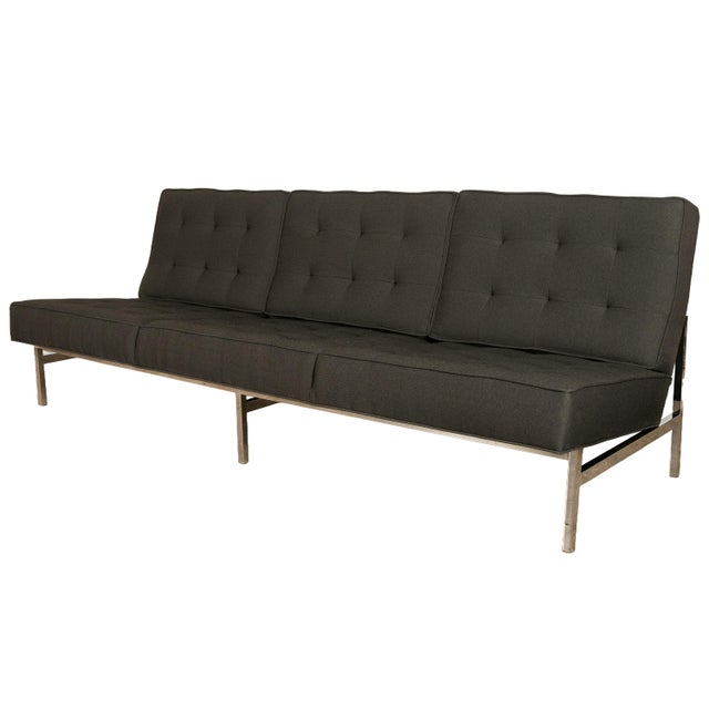 Original Mid-Century Modern 1955 Florence Knoll Parallel Bar Sofa Fully Restored For Sale In Portland, OR - Image 6 of 10