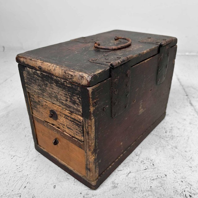 Meiji Suzuribako Inkstone Box Calligraphy Box, Japan, 1890s For Sale - Image 17 of 18