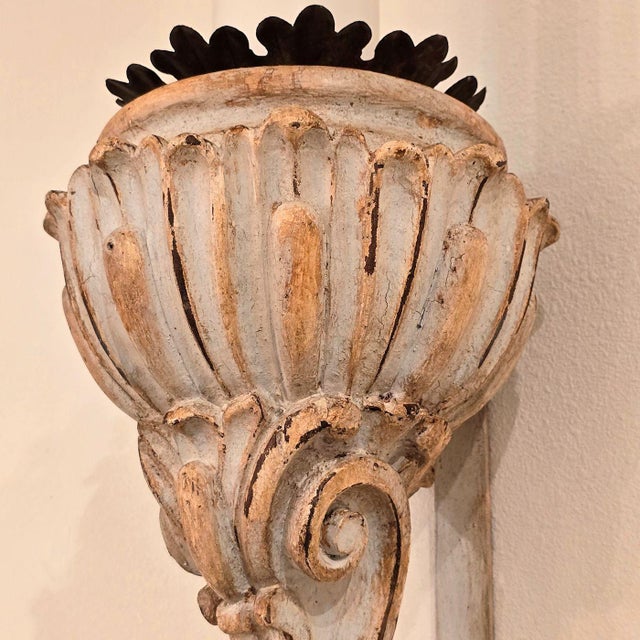 1950s Pair of Neoclassical Wooden Candle Holders - Sconces For Sale In Dallas - Image 6 of 10
