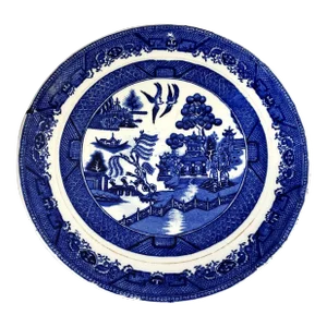 Early 1900's English Chinoiserie Decorated Willow Pattern Porcelain Plate