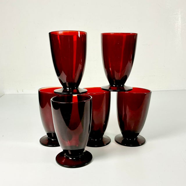 Art Deco 1920s Antique Art Deco Boho Chic Hollywood Regency Ruby Red Footed Tumbler Glasses - Set of 6 For Sale - Image 3 of 11