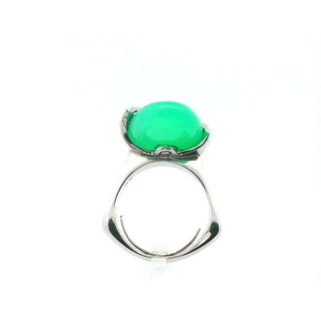 Green 1950s 18k White Gold German Chrysoprase & Diamond Ring Size 7.75 For Sale - Image 8 of 10