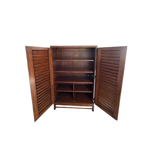 Quick Hits Brand: Ralph Lauren Home Style: British Colonial, Plantation Materials: Wood, brass hardware Design: Double...