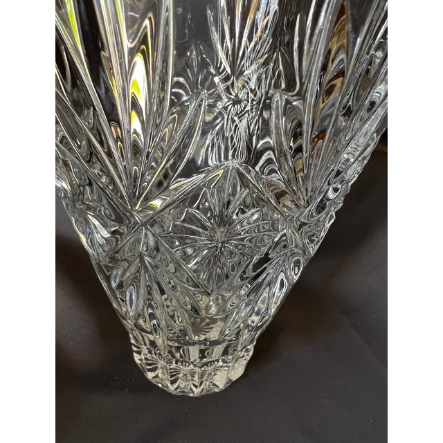 Marquis by Waterford “Raymond” 10” Cut Crystal Vase, Sculptural Starburst For Sale In Portland, OR - Image 6 of 9