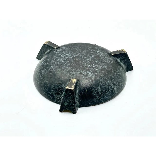 Mid-Century Modern Ashtray in Bronze from Hagenauer Workshops, 1960s For Sale - Image 3 of 10