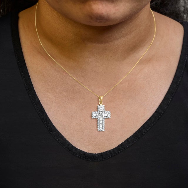 Haus of Brilliance 14K Yellow Gold 2.0 Cttw Multi-Row Diamond Cross Pendant Necklace For Sale - Image 4 of 5