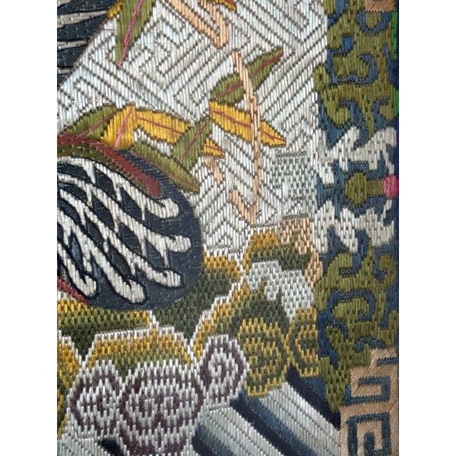 Chinese Qing Dynsty Embroidered Civil Rank Silver Pheasant Badge Robe Set Framed For Sale - Image 10 of 13