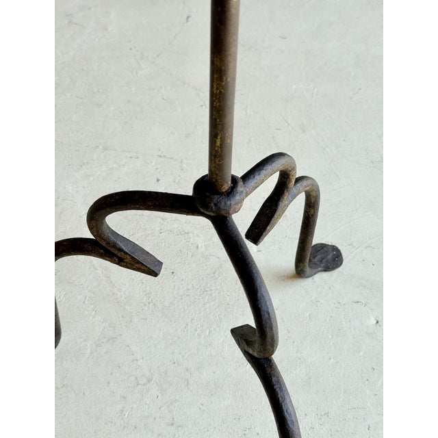 Vintage-Inspired Spanish Iron Drinks Table on a Tripod Base For Sale In New York - Image 6 of 10