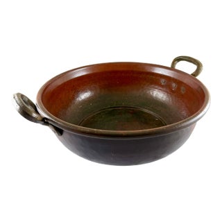 19th C. English Large Brass Handled Copper Pot For Sale