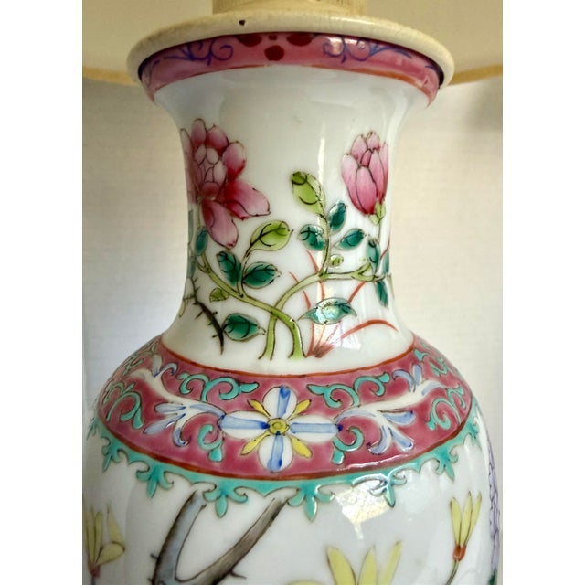 Vintage Chinese Chinoiserie Porcelain Table Lamps With Birds, Chrysanthemums & Pleated Shades - a Pair For Sale - Image 4 of 12