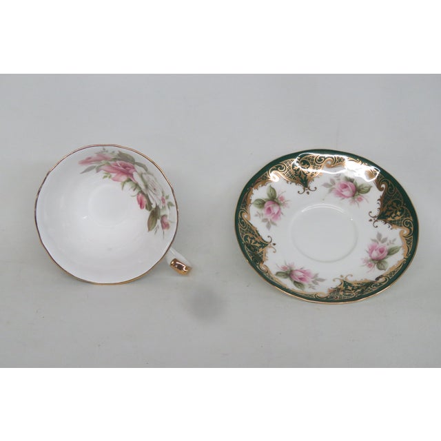 English Staffordshire Elizabethan Green Bone China Cabbage Roses Tea Cup & Saucer 4648b For Sale - Image 3 of 12