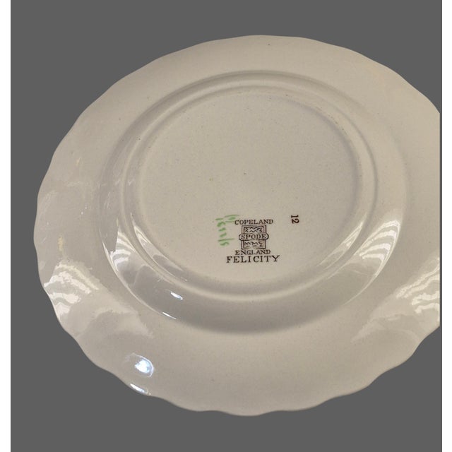 Ceramic Vintage Spode Copeland England Felicity Floral Pattern 4 Dessert Plates #1 - Set of 4 For Sale - Image 7 of 8