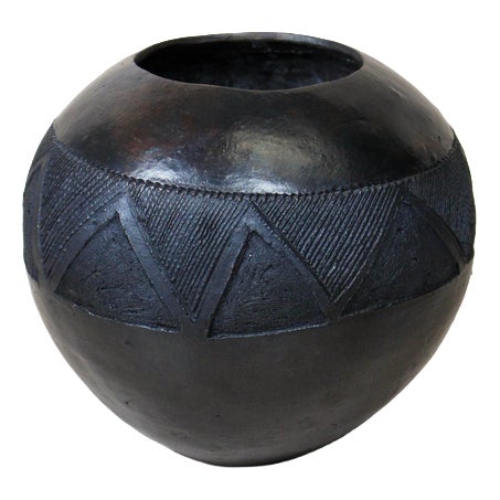 Zulu Pot in Clay For Sale