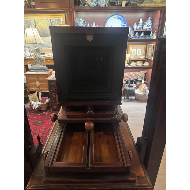 Antique Century No. 9a Studio Camera With Dallmeyer 3a Lens, Stand & Sliding Carriage [Dw] For Sale - Image 10 of 12
