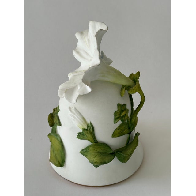 Bone China Bell - Vintage -1983 - Jeanne Holgate - White Cascade Petunia - White Petunia and Green Stems - 4.5 Inches Tall...