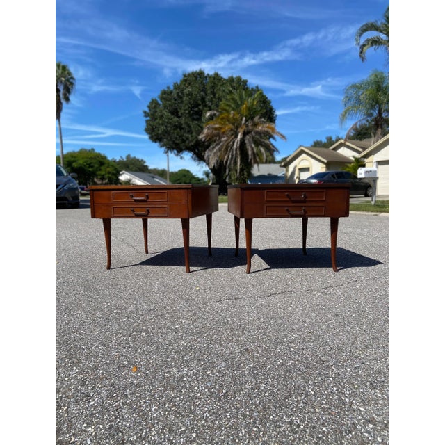American of Martinsville American of Martinsville Mid-Century Modern Nightstands - a Pair For Sale - Image 4 of 11