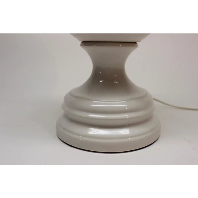 Mid 20th Century Large White Ceramic Table Lamp For Sale In New York - Image 6 of 9