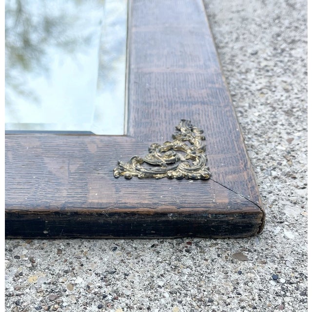 American 1910s Antique Tiger Oak Wooden Rectangle Beveled Wall Mirror & Hat Hooks For Sale - Image 3 of 7