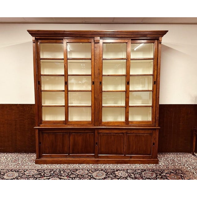 Large Eichholtz Library Bookcase, in Good conditions. Designed 1970 to 1979