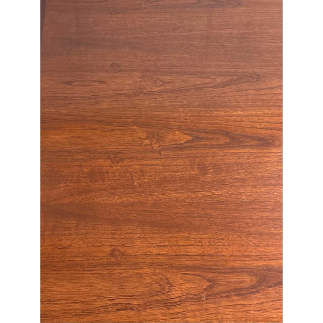 Danish Extendable Teak Dining Table by Johannes Andersen for Uldum Mobelfabrik, 1960 For Sale - Image 10 of 11