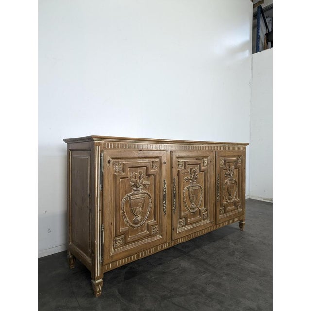 Directoire Style Sideboard in Canted Pine, in Very Good conditions.