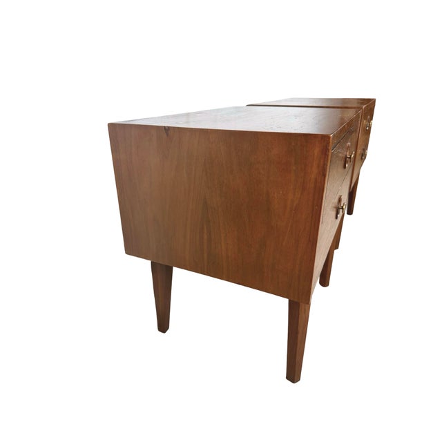 American of Martinsville Mid-Century Modern Two-Drawer Nightstands, Pair For Sale - Image 13 of 18