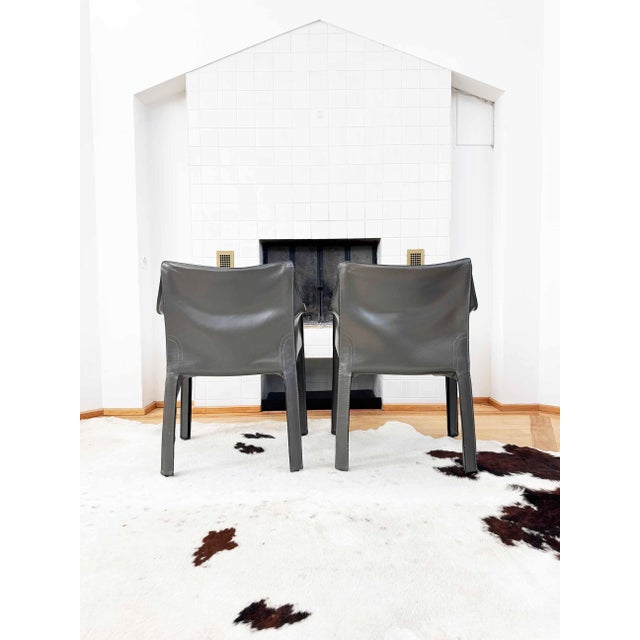 1980s Pair of Two 70s Cassina Cab 413 Armchairs Mario Bellini Elephant Grey / Gray For Sale - Image 10 of 11